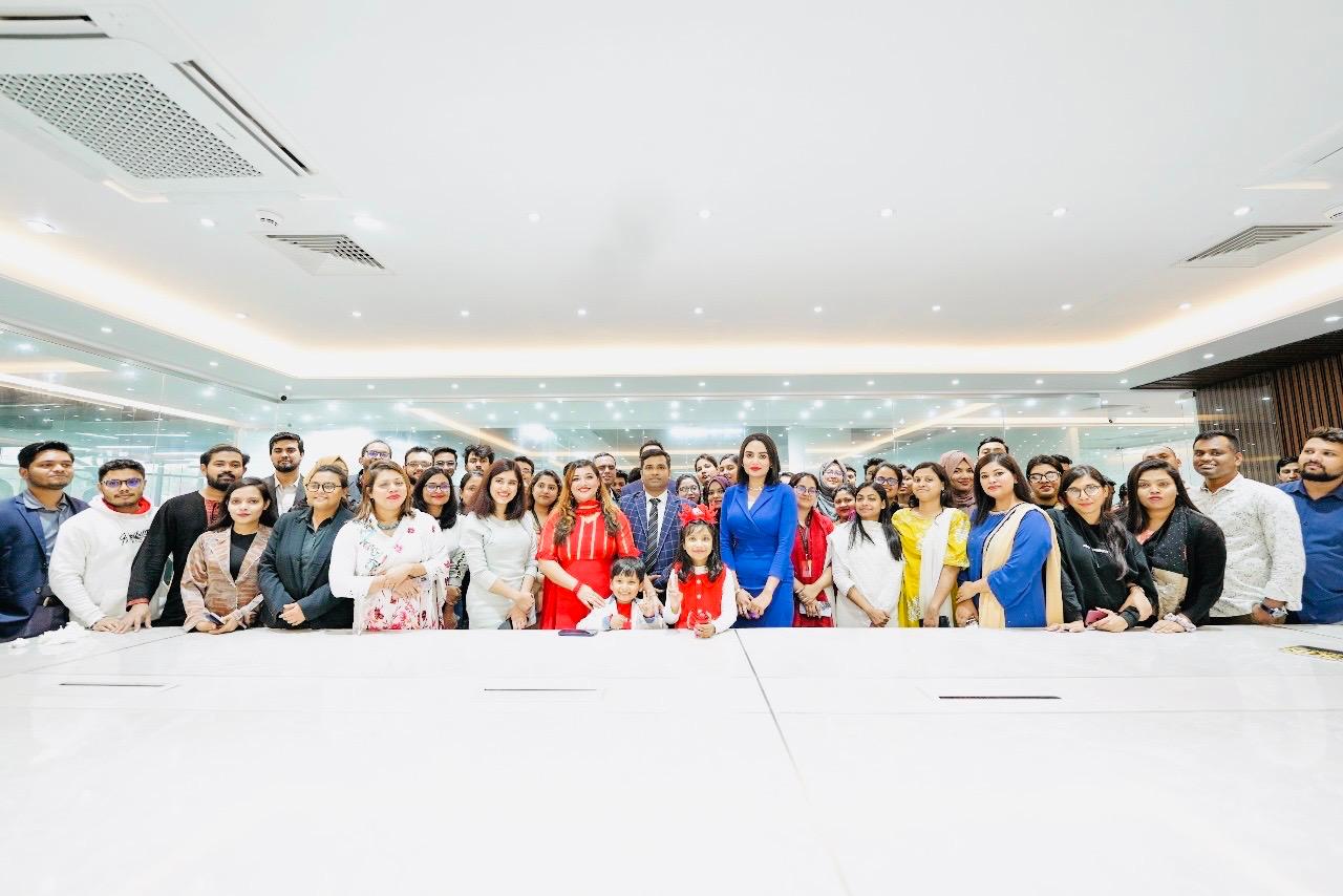 87132dc9-2aab-41ad-8d4e-efcf4dc052e7