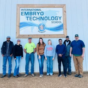 d985d5dc-b566-4266-902a-956bf10502fc